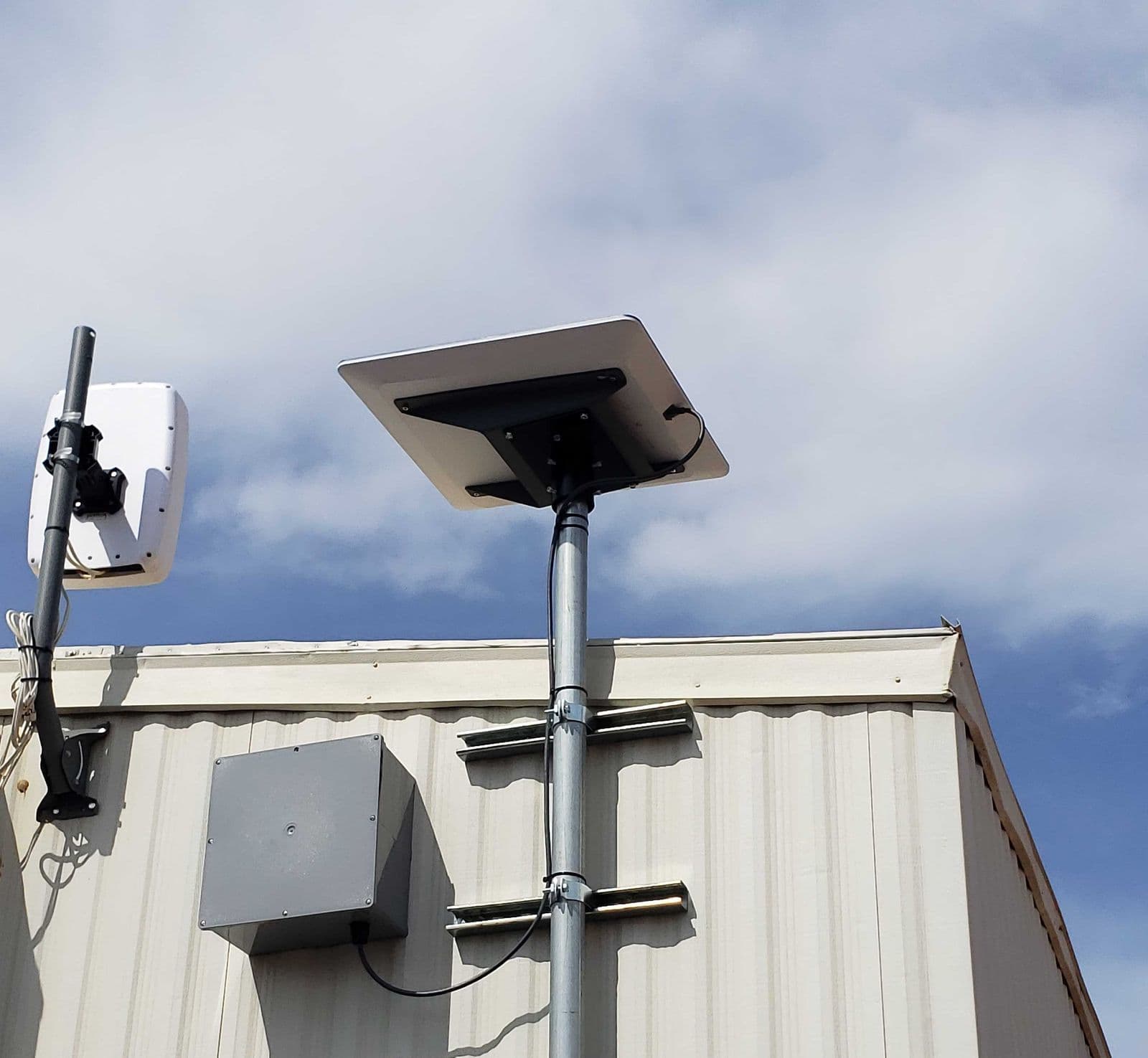Starlink and 5G equipment installed by Dunlap